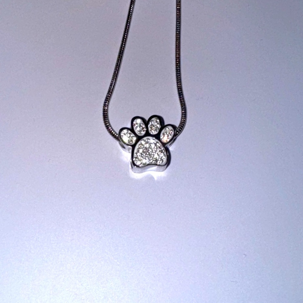 14K White Gold Vermeil Paw Urn Pendant – Swarovski Crystal Keepsake Urn Jewelry